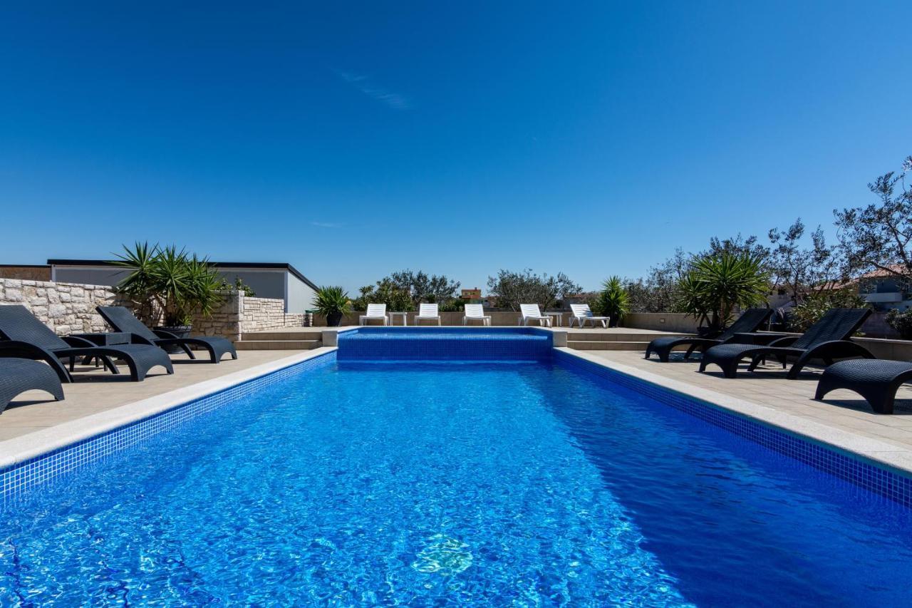 Family Friendly Apartments With A Swimming Pool Valbandon, Fazana - 2201 Stinjan Ngoại thất bức ảnh