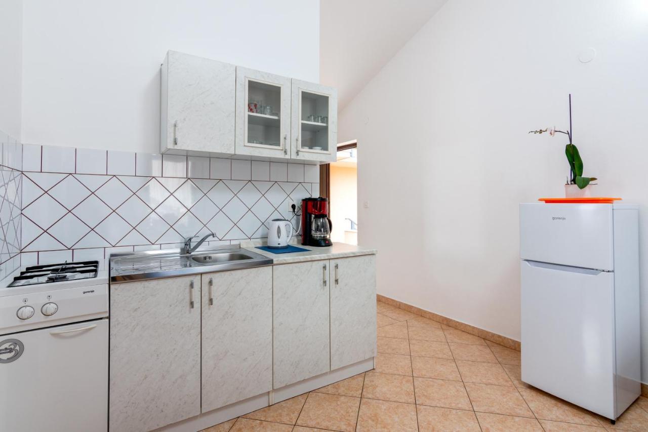 Family Friendly Apartments With A Swimming Pool Valbandon, Fazana - 2201 Stinjan Ngoại thất bức ảnh