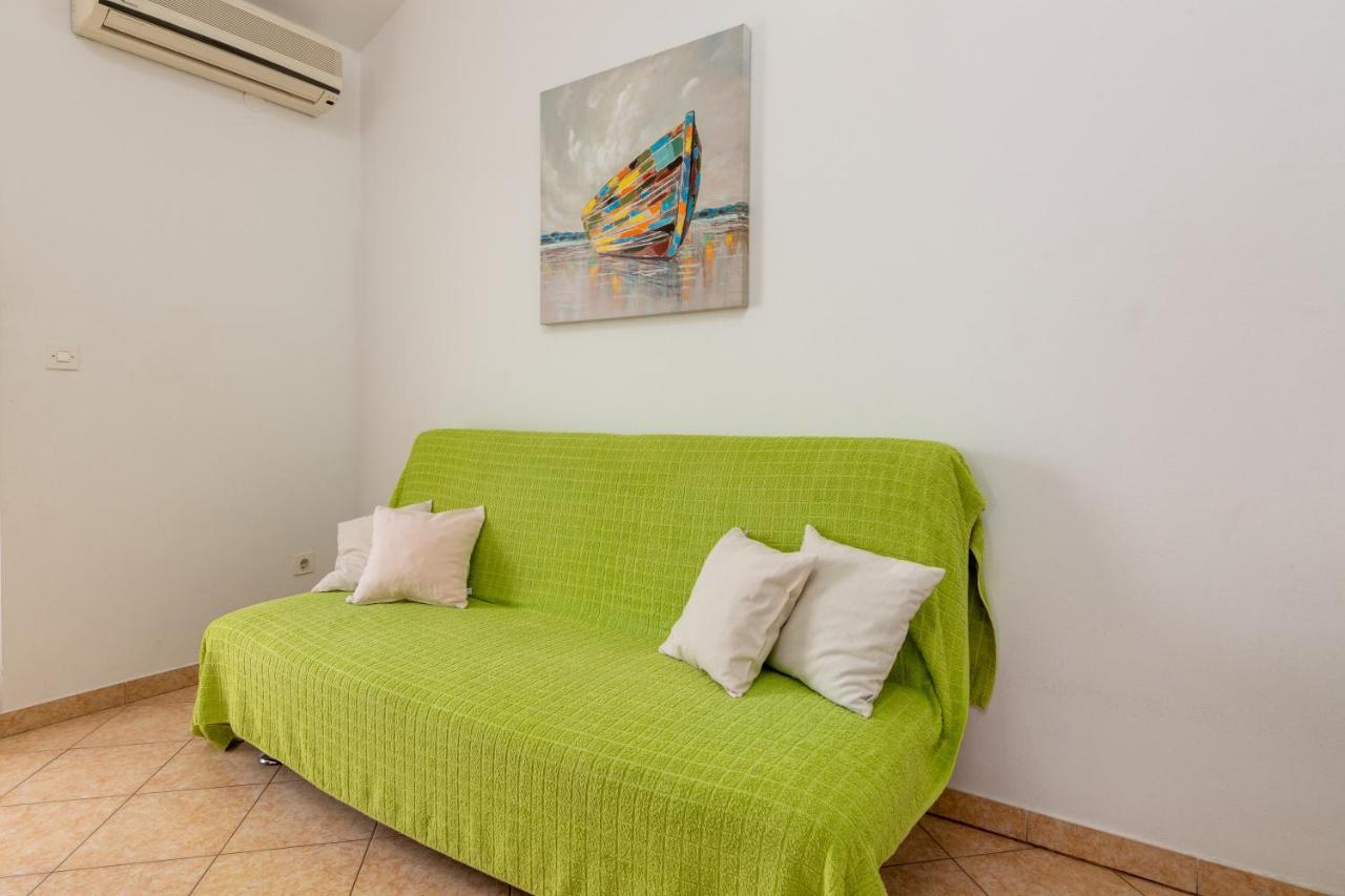 Family Friendly Apartments With A Swimming Pool Valbandon, Fazana - 2201 Stinjan Ngoại thất bức ảnh