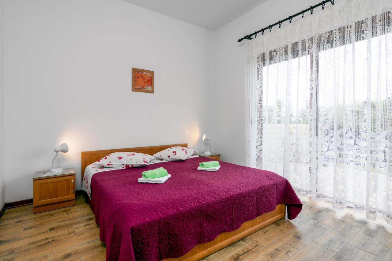 Family Friendly Apartments With A Swimming Pool Valbandon, Fazana - 2201 Stinjan Ngoại thất bức ảnh