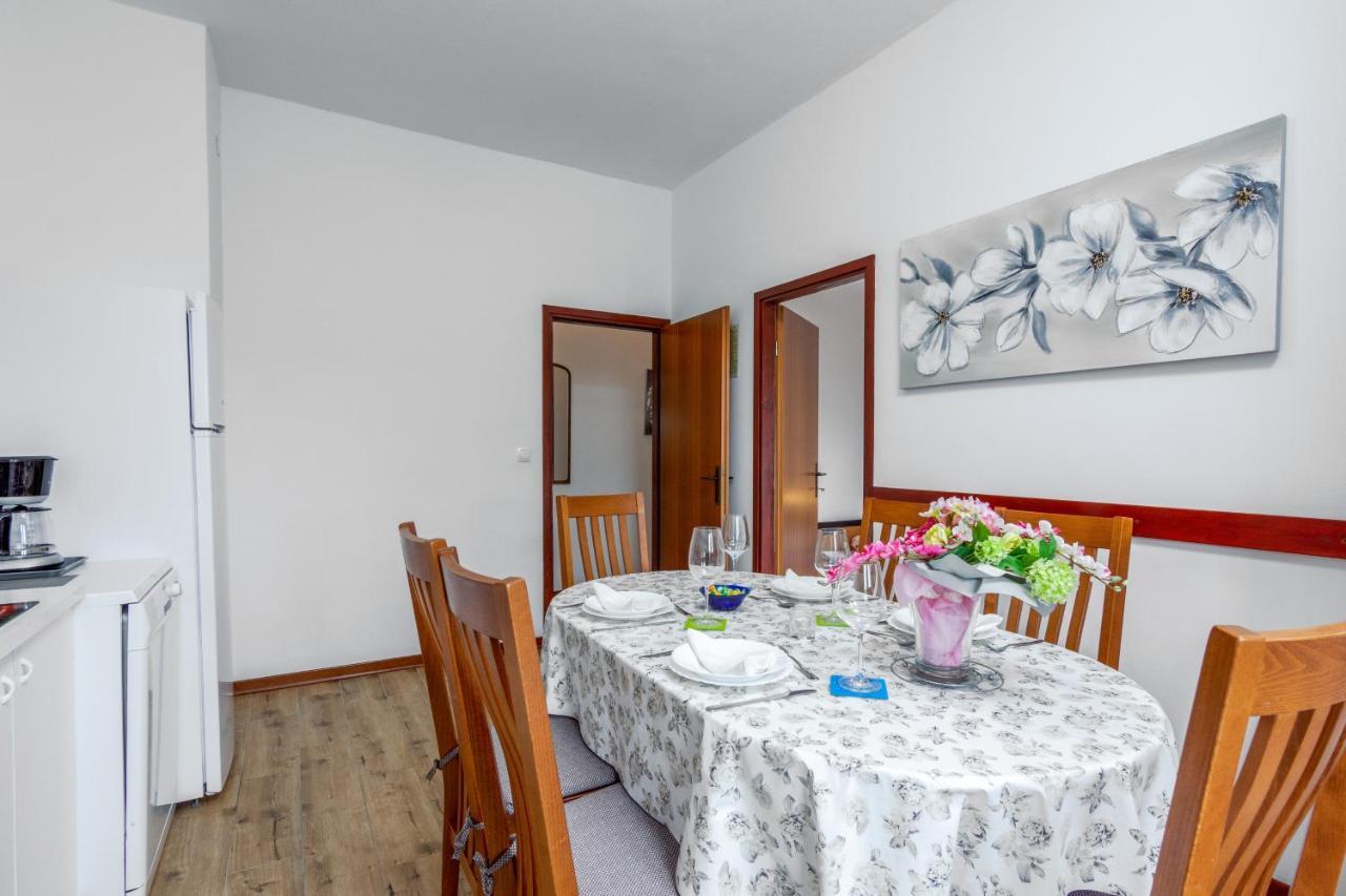 Family Friendly Apartments With A Swimming Pool Valbandon, Fazana - 2201 Stinjan Ngoại thất bức ảnh